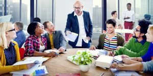 10 Clés pour Explorer les Schémas et Heuristiques de Décision et leurs Biais