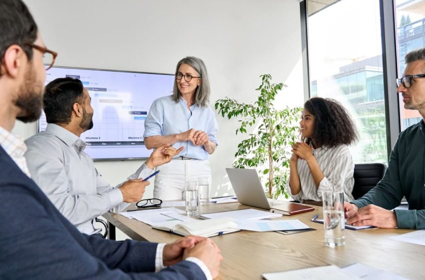  7 Principes du Coaching : Comprendre et Appliquer le Coaching pour le Développement des Collaborateurs